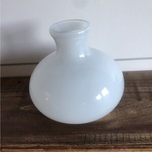 Dale Tiffany White Vase